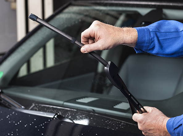 Essuie-glace voiture arrière et avant acheter pas cher » prix en ligne