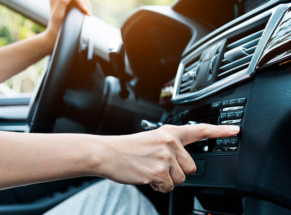 Autoradio - conseils pour l'installation d'un nouvelle radio pour votre  voiture